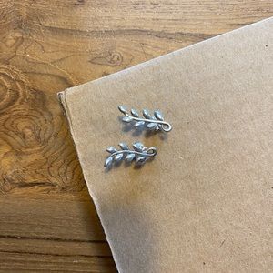 Tiffany & CO Paloma Picasso Olive Leaf Climbers